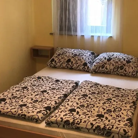Ela A1 Gornji Karin