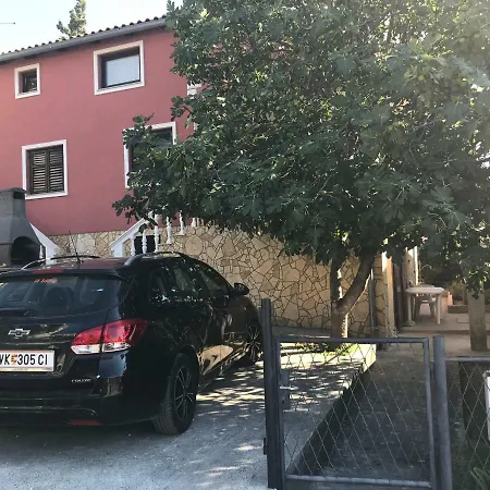 Guest house Ela A1