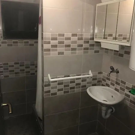Guest house Ela A1 Gornji Karin